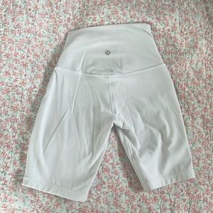 Lululemon align high waisted shorts 6 inch length